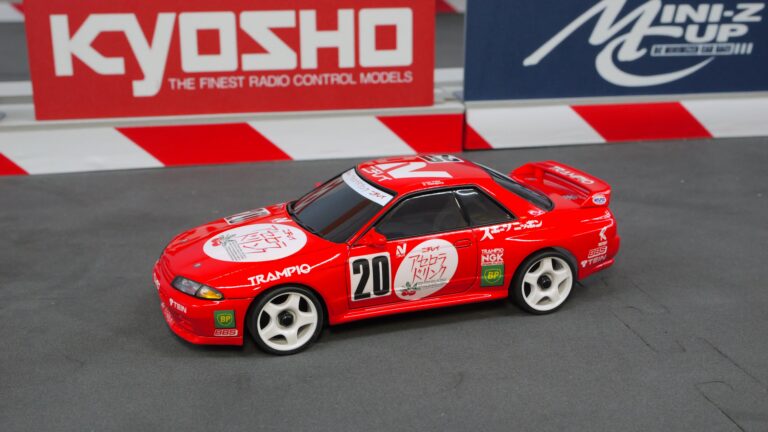 Nissan R32 – 1992 Nichirei Acerola Falken #20 (N1)