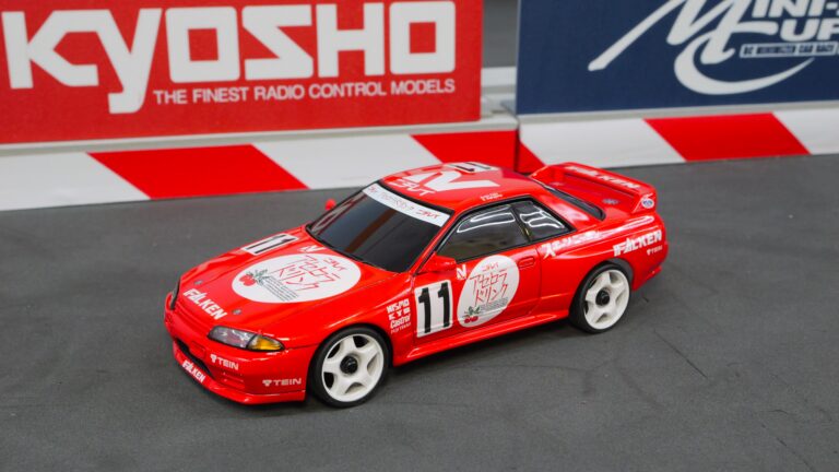Nissan R32 – 1991 Nichirei Acerola Falken #11 (N1)